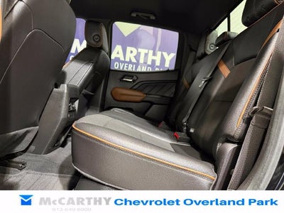 2023 GMC Canyon 4WD AT4