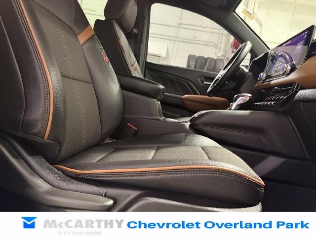 2023 GMC Canyon 4WD AT4