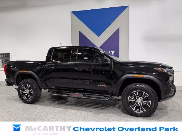 2023 GMC Canyon 4WD AT4