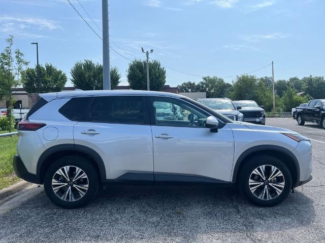 Used 2022 Nissan Rogue SV with VIN 5N1BT3BB6NC708836 for sale in Kansas City