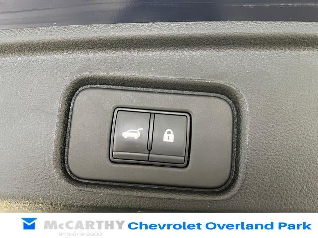 2025 Nissan Pathfinder SV - Photo 29