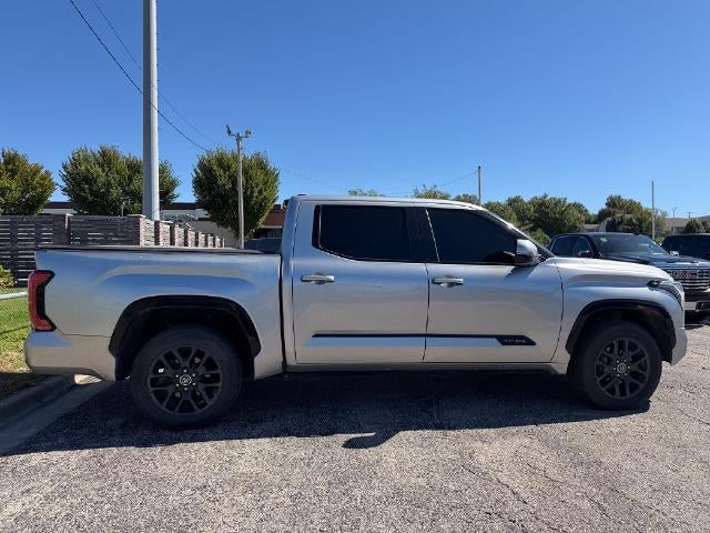 2022 Toyota Tundra 4WD Platinum