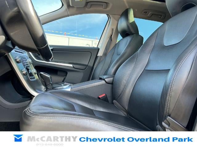 2016 Volvo XC60 T5 Drive-E Premier