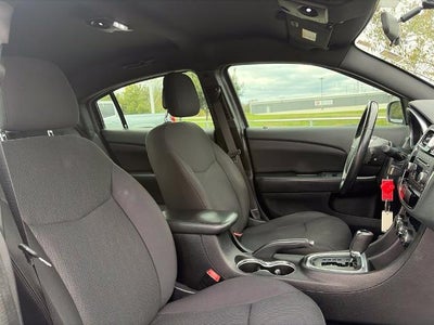2014 Chrysler 200 Touring