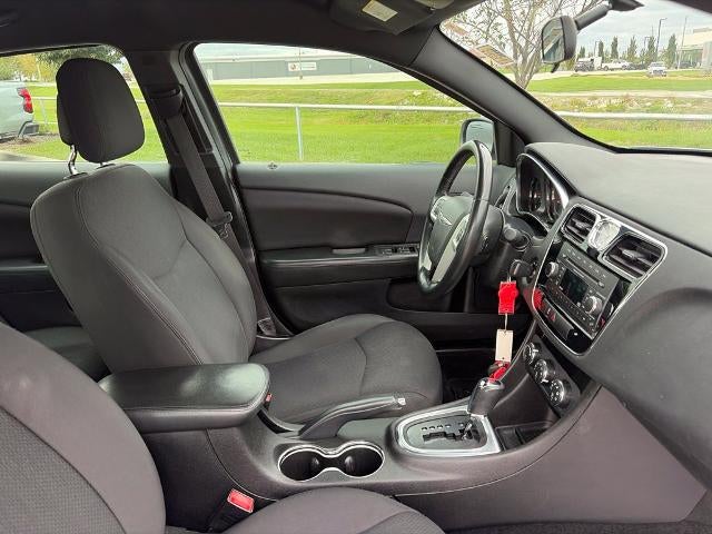 2014 Chrysler 200 Touring
