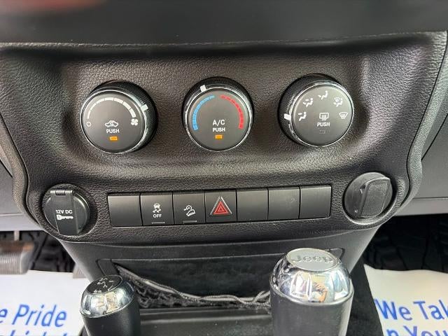 2017 Jeep Wrangler Willys Wheeler