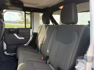 2016 Jeep Wrangler Unlimited Sahara