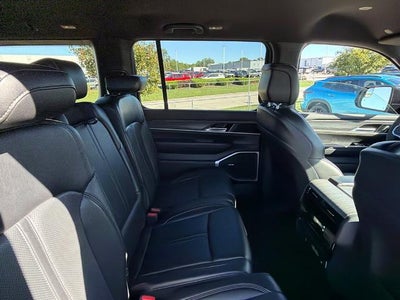 2024 Jeep Wagoneer Series II