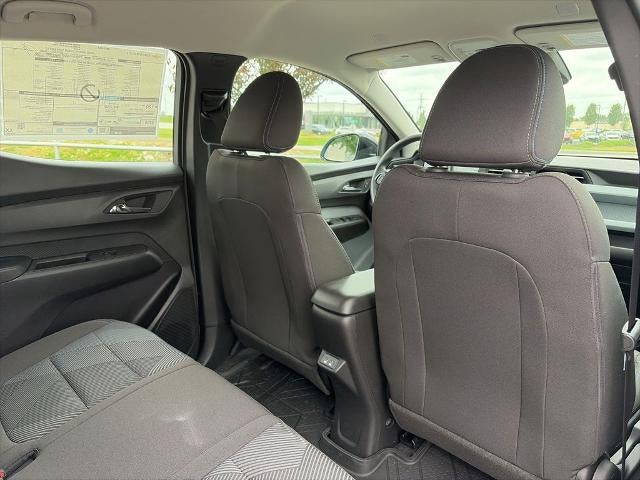 2027 Chevrolet Bolt FWD 4dr LT