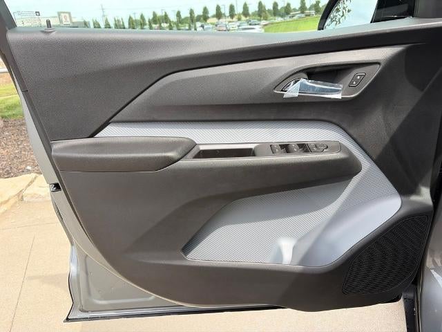 2027 Chevrolet Bolt FWD 4dr LT