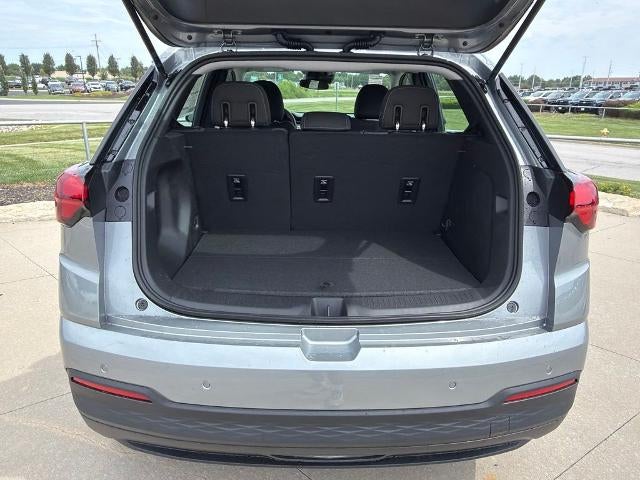 2027 Chevrolet Bolt FWD 4dr LT