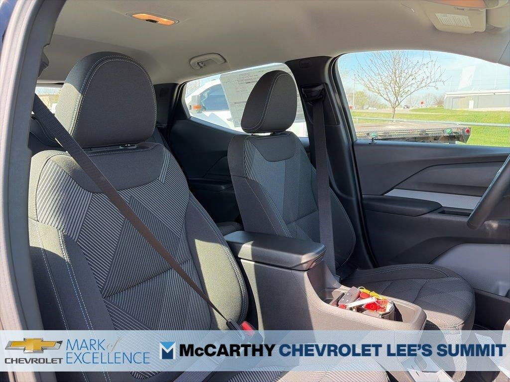 2027 Chevrolet Bolt FWD 4dr LT