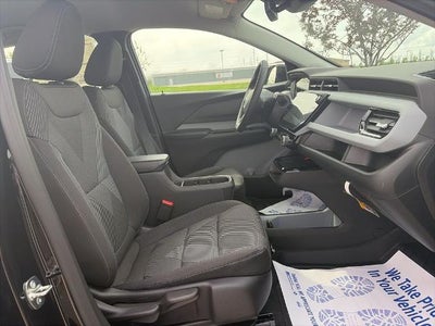 2027 Chevrolet Bolt FWD 4dr LT