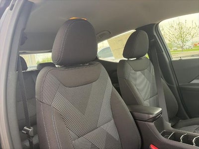 2027 Chevrolet Bolt FWD 4dr LT