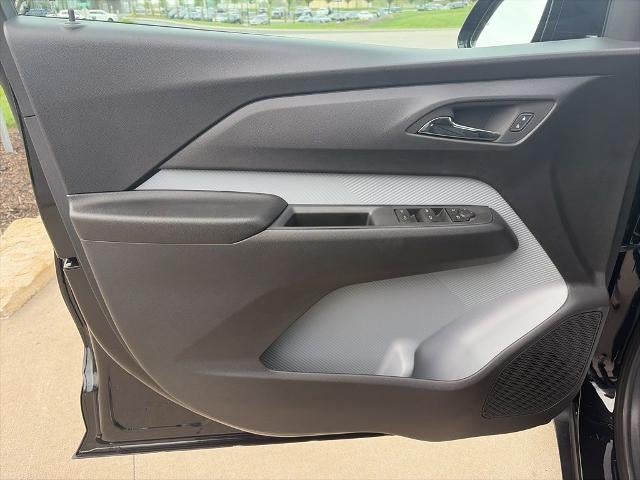 2027 Chevrolet Bolt FWD 4dr LT