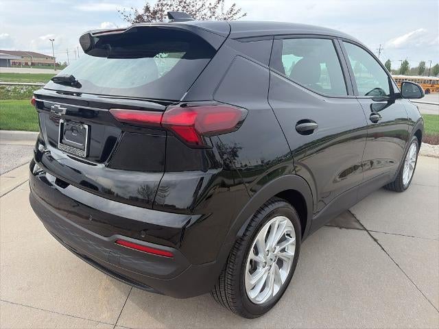 2027 Chevrolet Bolt FWD 4dr LT