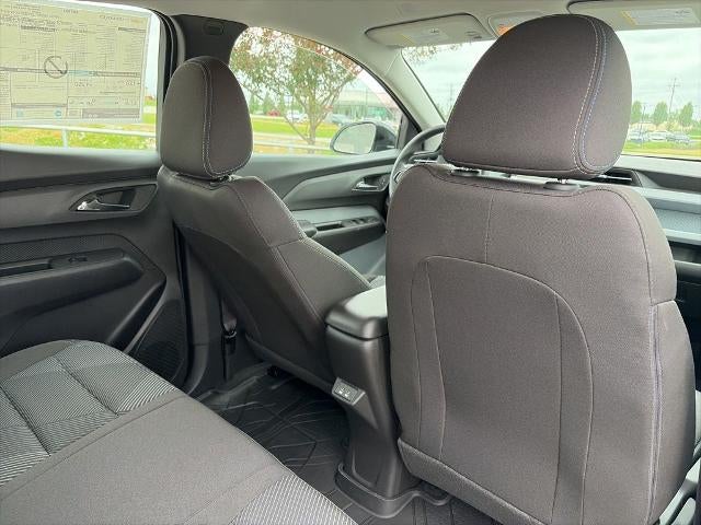 2027 Chevrolet Bolt FWD 4dr LT