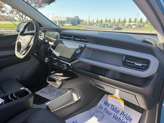 2027 Chevrolet Bolt FWD 4dr RS