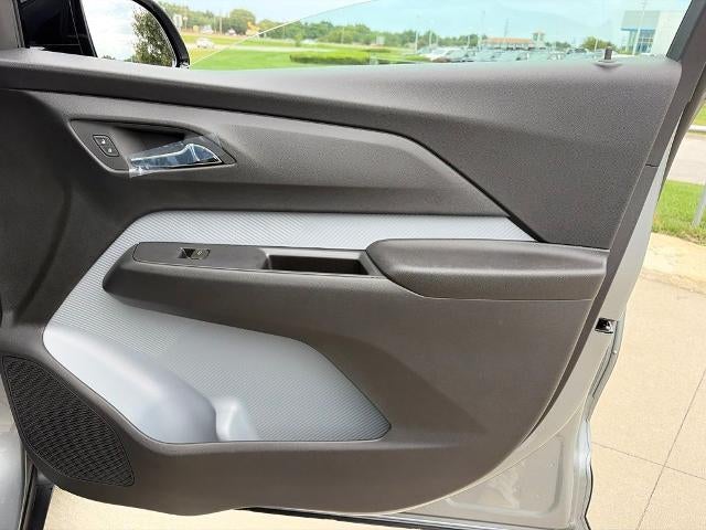2027 Chevrolet Bolt FWD 4dr RS