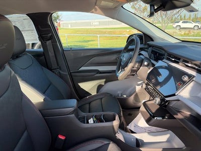 2027 Chevrolet Bolt FWD 4dr RS