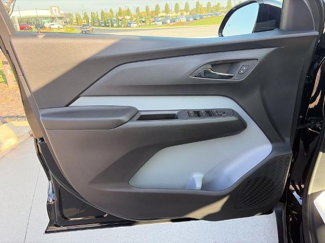 2027 Chevrolet Bolt FWD 4dr RS