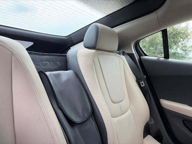 2012 Chevrolet Volt Base