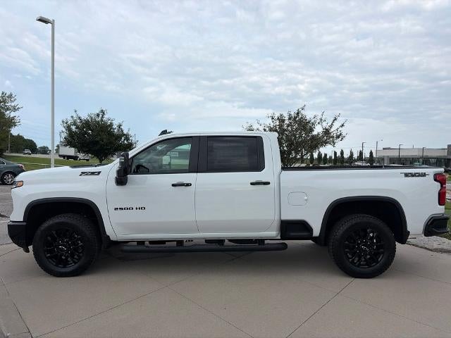 2026 Chevrolet Silverado 2500 HD Crew Cab Standard Box 4-Wheel Drive LT