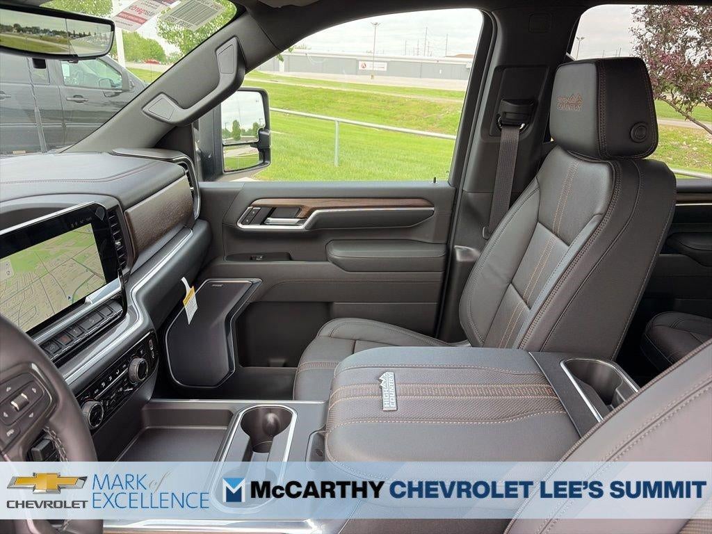 2026 Chevrolet Silverado 2500 HD Crew Cab Standard Box 4-Wheel Drive High Country