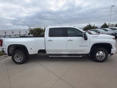 2022 Chevrolet Silverado 3500 HD High Country