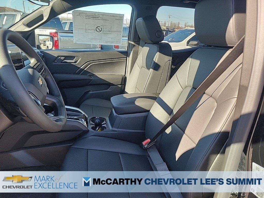 2026 Chevrolet Colorado Crew Cab Short Box 4-Wheel Drive Work Truck