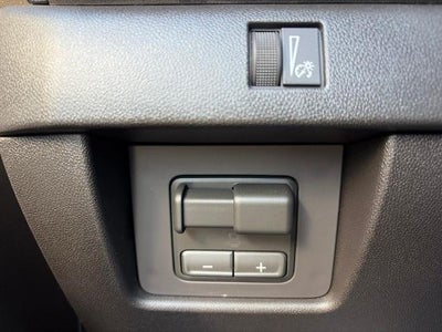 2026 Chevrolet Colorado Crew Cab Short Box 4-Wheel Drive Work Truck