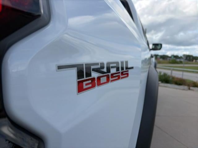 2026 Chevrolet Colorado Crew Cab Short Box 4-Wheel Drive Trail Boss