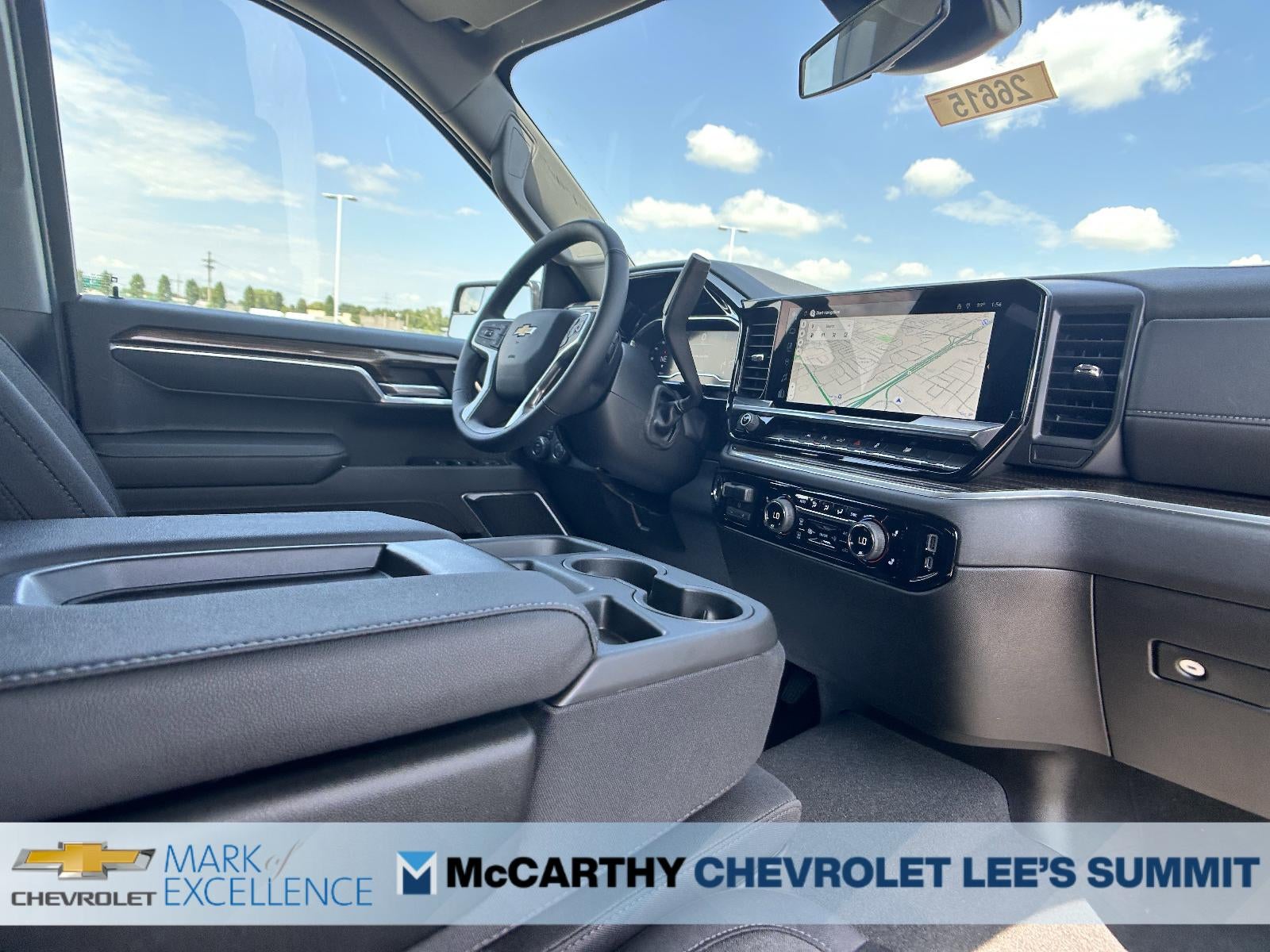 2025 Chevrolet Silverado 1500 Double Cab Standard Box 4-Wheel Drive LT 1LT