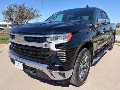 2026 Chevrolet Silverado 1500 Crew Cab Short Box 4-Wheel Drive LT 1LT