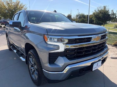 2026 Chevrolet Silverado 1500 Crew Cab Short Box 4-Wheel Drive LT 1LT