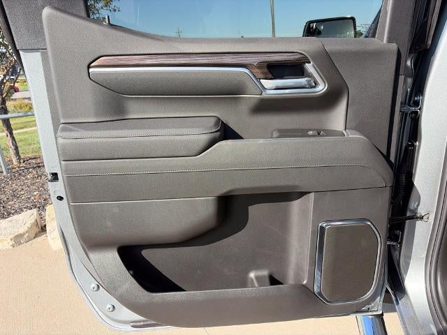 2026 Chevrolet Silverado 1500 Crew Cab Short Box 4-Wheel Drive LT 1LT