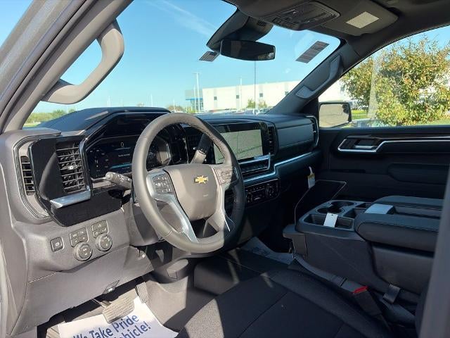 2026 Chevrolet Silverado 1500 Crew Cab Short Box 4-Wheel Drive LT 1LT