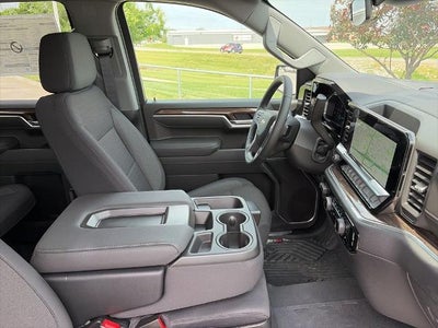 2026 Chevrolet Silverado 1500 Crew Cab Short Box 4-Wheel Drive LT 1LT