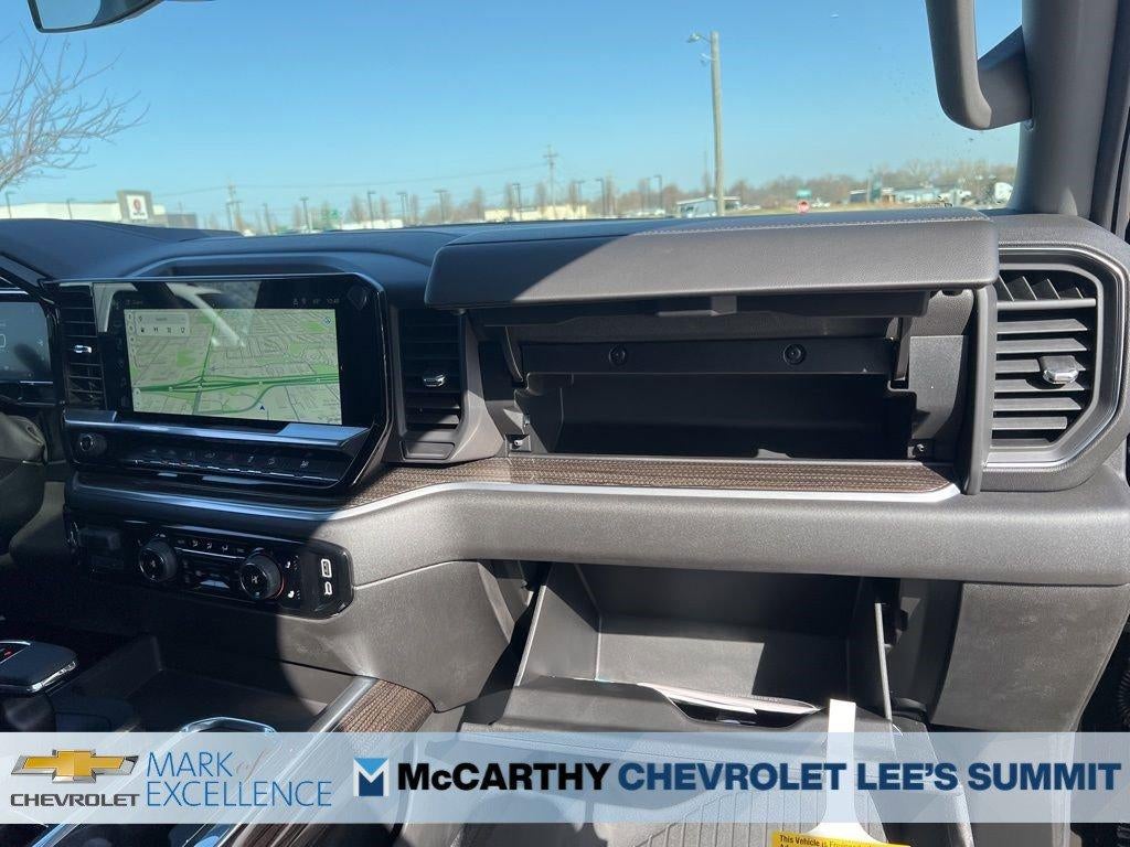 2026 Chevrolet Silverado 1500 Crew Cab Short Box 4-Wheel Drive RST