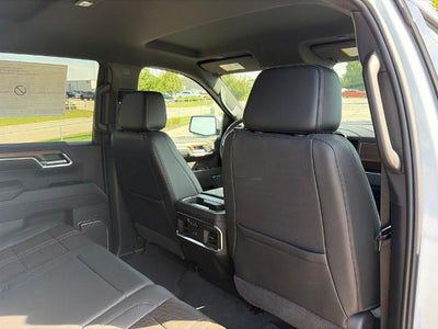 2026 Chevrolet Silverado 1500 Crew Cab Short Box 4-Wheel Drive High Country