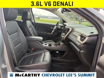 2023 GMC Acadia Denali