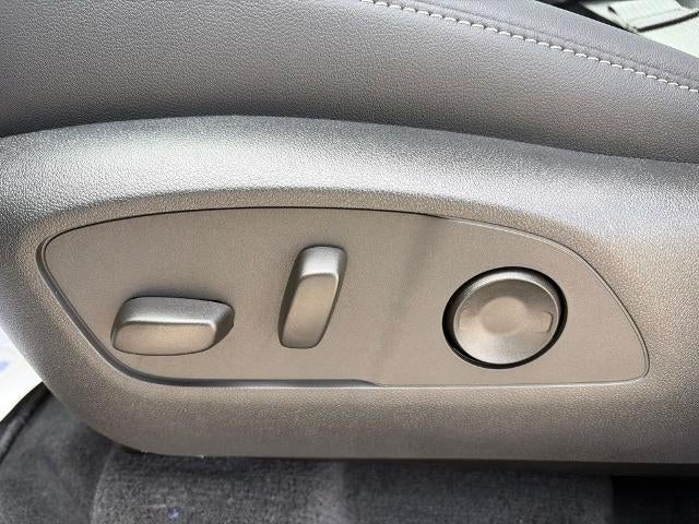 2026 Chevrolet Traverse LT w/1LT