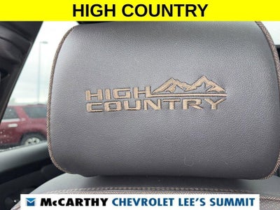 2023 Chevrolet Traverse High Country