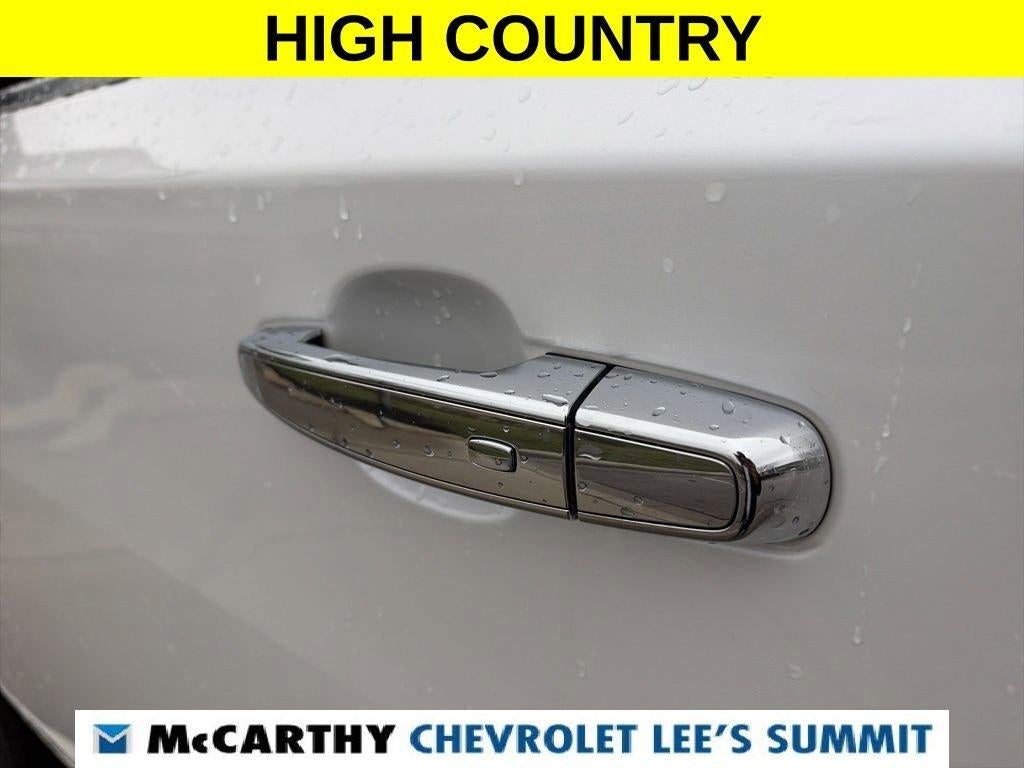 2023 Chevrolet Traverse High Country