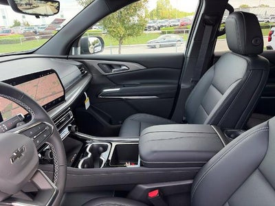 2027 Chevrolet Traverse LT w/2LT