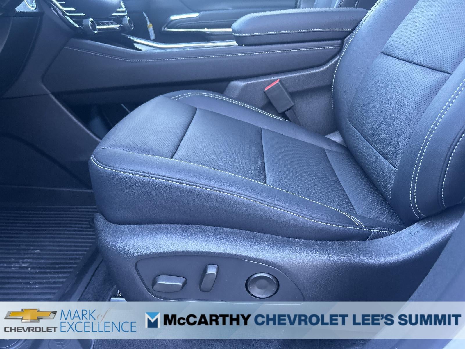 2026 Chevrolet Traverse LT w/2LT