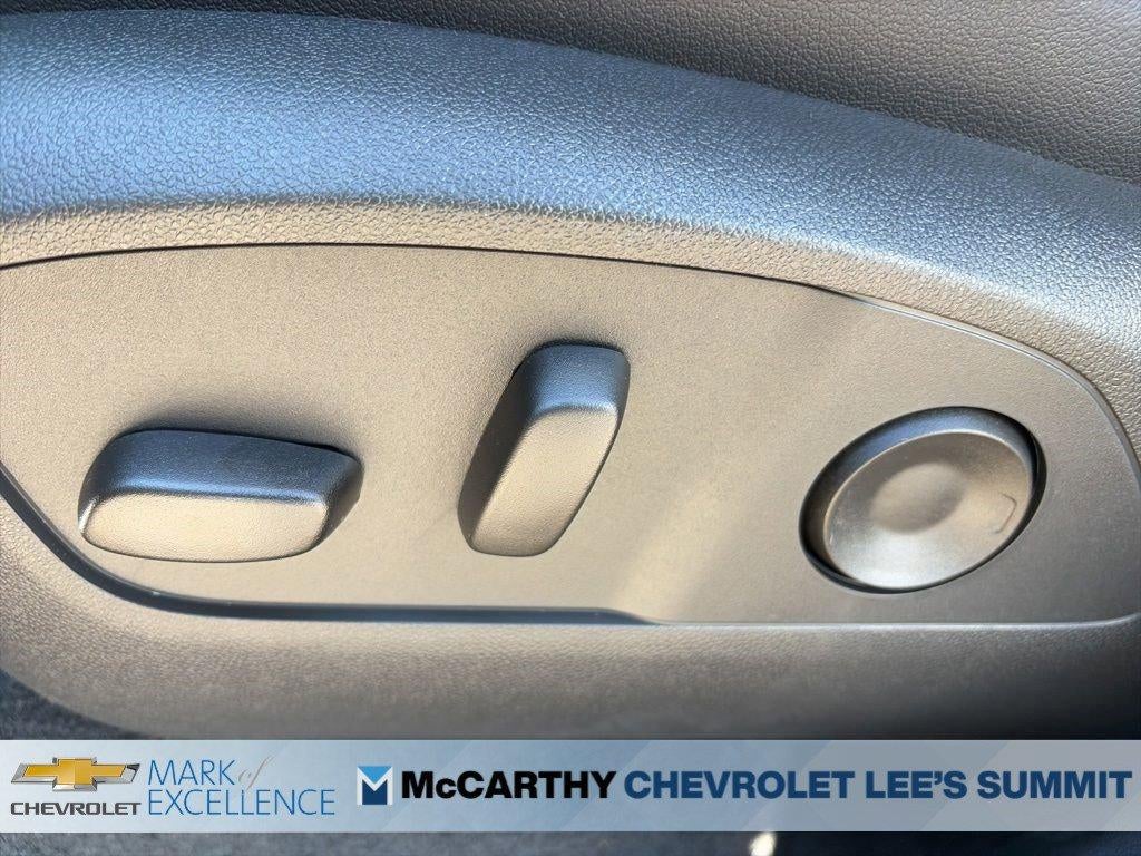 2026 Chevrolet Traverse LT w/2LT
