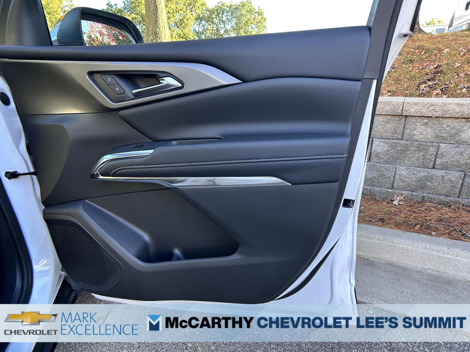 2026 Chevrolet Traverse LT w/2LT