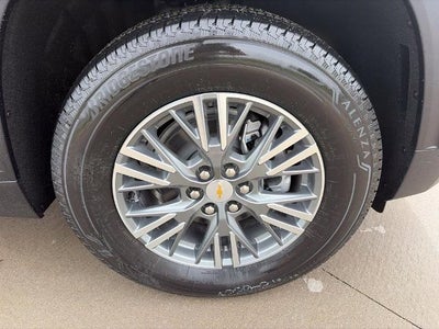 2027 Chevrolet Traverse LT w/2LT