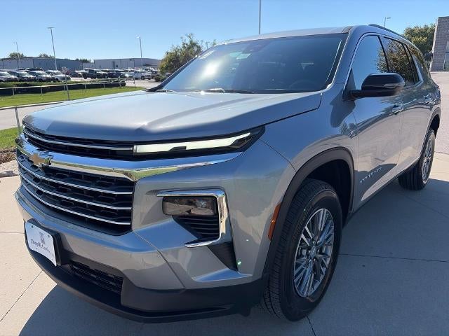 2027 Chevrolet Traverse LT w/2LT